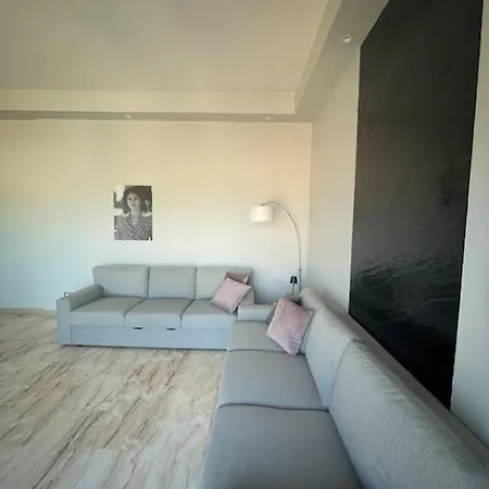 Black * Nettuno