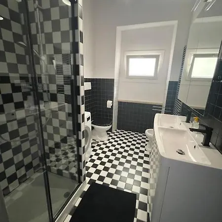 Black Appartement